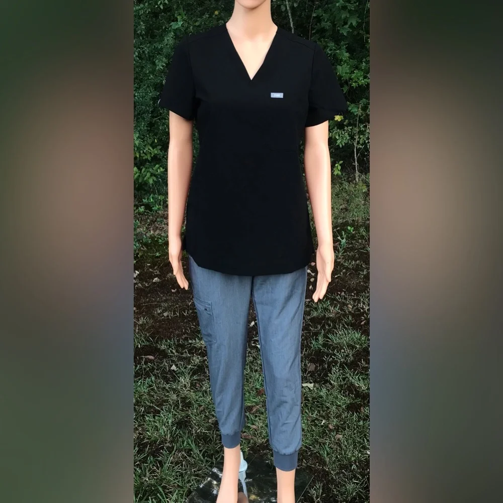 EUC Figs 3pc Bundle - Picture 12 of 16